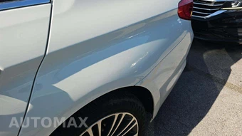 2020 BMW 5 Series Sedan 530i xDrive - miniatura 32