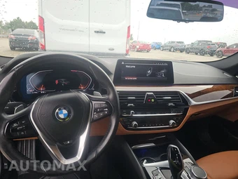 2020 BMW 5 Series Sedan 530i xDrive - miniatura 11