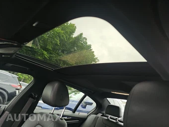 2020 BMW 5 Series Sedan 530i xDrive - miniatura 17