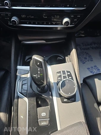 2020 BMW 5 Series Sedan 540i xDrive M SPORT LINE - miniatura 27