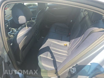 2020 BMW 5 Series Sedan 540i xDrive - miniatura 13