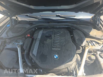 2020 BMW 5 Series Sedan 540i xDrive - miniatura 15