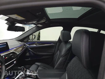 2020 BMW 5 Series Sedan iPerformance LUXURY LINE - miniatura 17