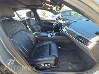 2020 BMW 5 Series Sedan M550i xDrive - miniatura 18