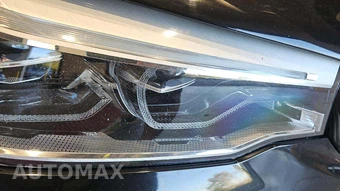 2020 BMW 5 Series Sedan M550i xDrive - miniatura 44
