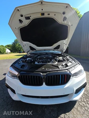 2020 BMW 5 Series Sedan M550i xDrive - miniatura 30