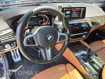 2020 BMW 5 Series Sedan M550i xDrive - miniatura 10