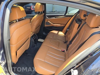 2020 BMW 5 Series Sedan M550i xDrive - miniatura 13