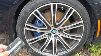 2020 BMW 5 Series Sedan M550i xDrive - miniatura 34