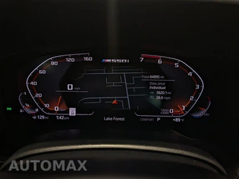 2020 BMW 5 Series Sedan M550i xDrive - miniatura 33
