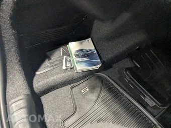 2020 BMW 5 Series Sedan M550i xDrive - miniatura 66
