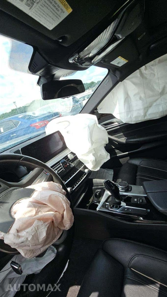 2020 BMW 5 Series Sedan M550i xDrive - miniatura 27