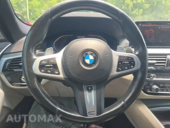 2020 BMW 5 Series Sedan M550i xDrive - miniatura 10