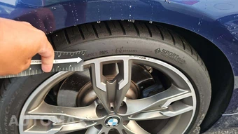 2020 BMW 5 Series Sedan M550i xDrive - miniatura 20