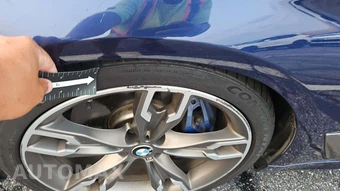 2020 BMW 5 Series Sedan M550i xDrive - miniatura 32