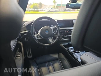 2020 BMW 5 Series Sedan M550i xDrive - miniatura 14