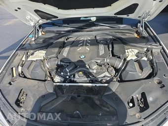 2020 BMW 5 Series Sedan M550i xDrive - miniatura 18
