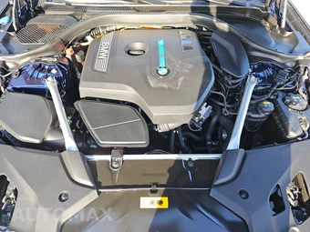 2020 BMW 5 Series Sedan xDrive iPerformance M SPORT LINE - miniatura 15