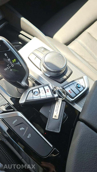 2020 BMW 5 Series Sedan xDrive iPerformance M SPORT LINE - miniatura 21