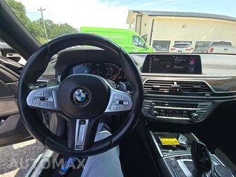 2020 BMW 7 Series Sedan 740i M SPORT LINE - miniatura 10