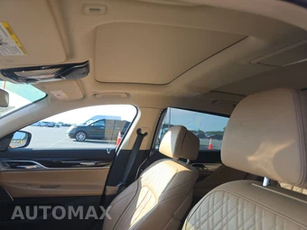 2020 BMW 7 Series Sedan 740i - miniatura 17