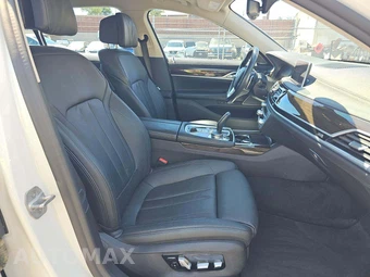 2020 BMW 7 Series Sedan 740i - miniatura 15