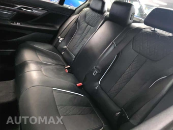 2020 BMW 7 Series Sedan 740i - miniatura 13