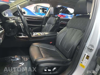 2020 BMW 7 Series Sedan 740i - miniatura 6