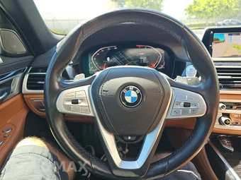 2020 BMW 7 Series Sedan 740i - miniatura 10