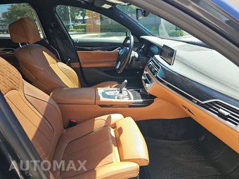 2020 BMW 7 Series Sedan 740i - miniatura 8