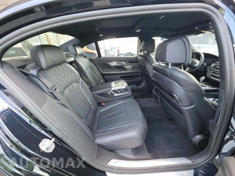 2020 BMW 7 Series Sedan 750i xDrive M SPORT LINE - miniatura 16