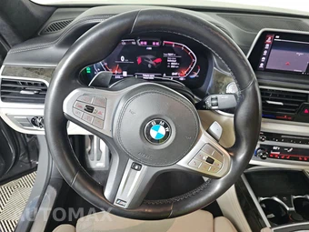 2020 BMW 7 Series Sedan 750i xDrive M SPORT LINE - miniatura 10