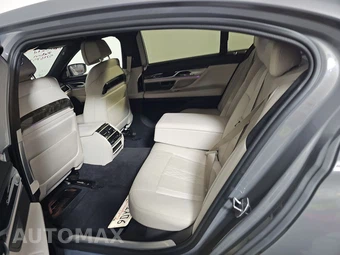 2020 BMW 7 Series Sedan 750i xDrive M SPORT LINE - miniatura 13