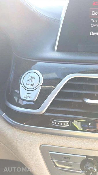 2020 BMW 7 Series Sedan 750i xDrive M SPORT LINE - miniatura 20