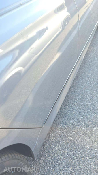 2020 BMW 7 Series Sedan 750i xDrive M SPORT LINE - miniatura 31
