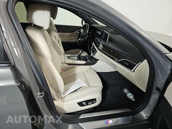 2020 BMW 7 Series Sedan 750i xDrive M SPORT LINE - miniatura 8