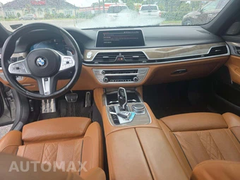 2020 BMW 7 Series Sedan 750i xDrive M SPORT LINE - miniatura 10