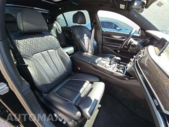 2020 BMW 7 Series Sedan 750i xDrive M SPORT LINE - miniatura 18