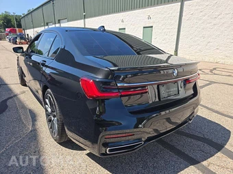 2020 BMW 7 Series Sedan 750i xDrive M SPORT LINE - miniatura 2