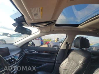 2020 BMW 7 Series Sedan 750i xDrive - miniatura 18
