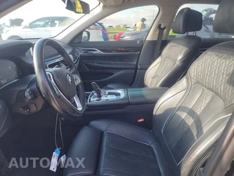 2020 BMW 7 Series Sedan 750i xDrive - miniatura 7