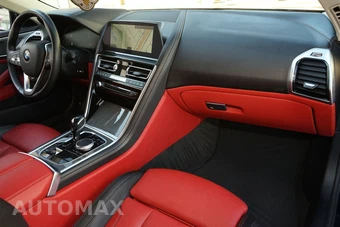 2020 BMW 8 Series Coupe 840i - miniatura 12