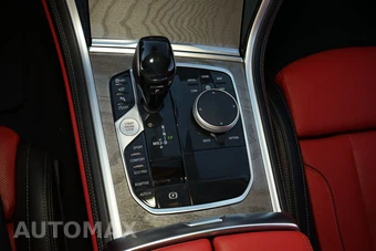 2020 BMW 8 Series Coupe 840i - miniatura 19