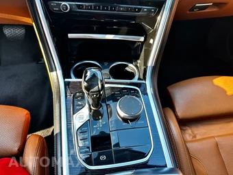 2020 BMW 8 Series Gran Coupe 840i xDrive Sedan - miniatura 34