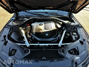 2020 BMW 8 Series Gran Coupe 840i xDrive Sedan - miniatura 43