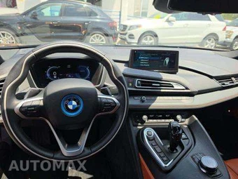 2020 BMW i8 Coupe – miniatura 10