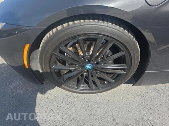 2020 BMW i8 Coupe – miniatura 8