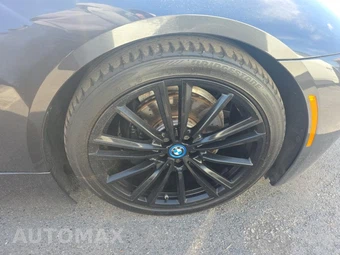 2020 BMW i8 Coupe – miniatura 9