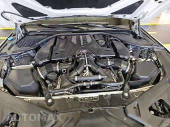 2020 BMW M8 Convertible - miniatura 15