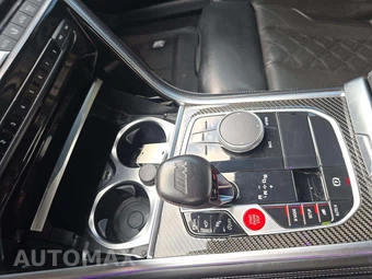 2020 BMW M8 Coupe - miniatura 8